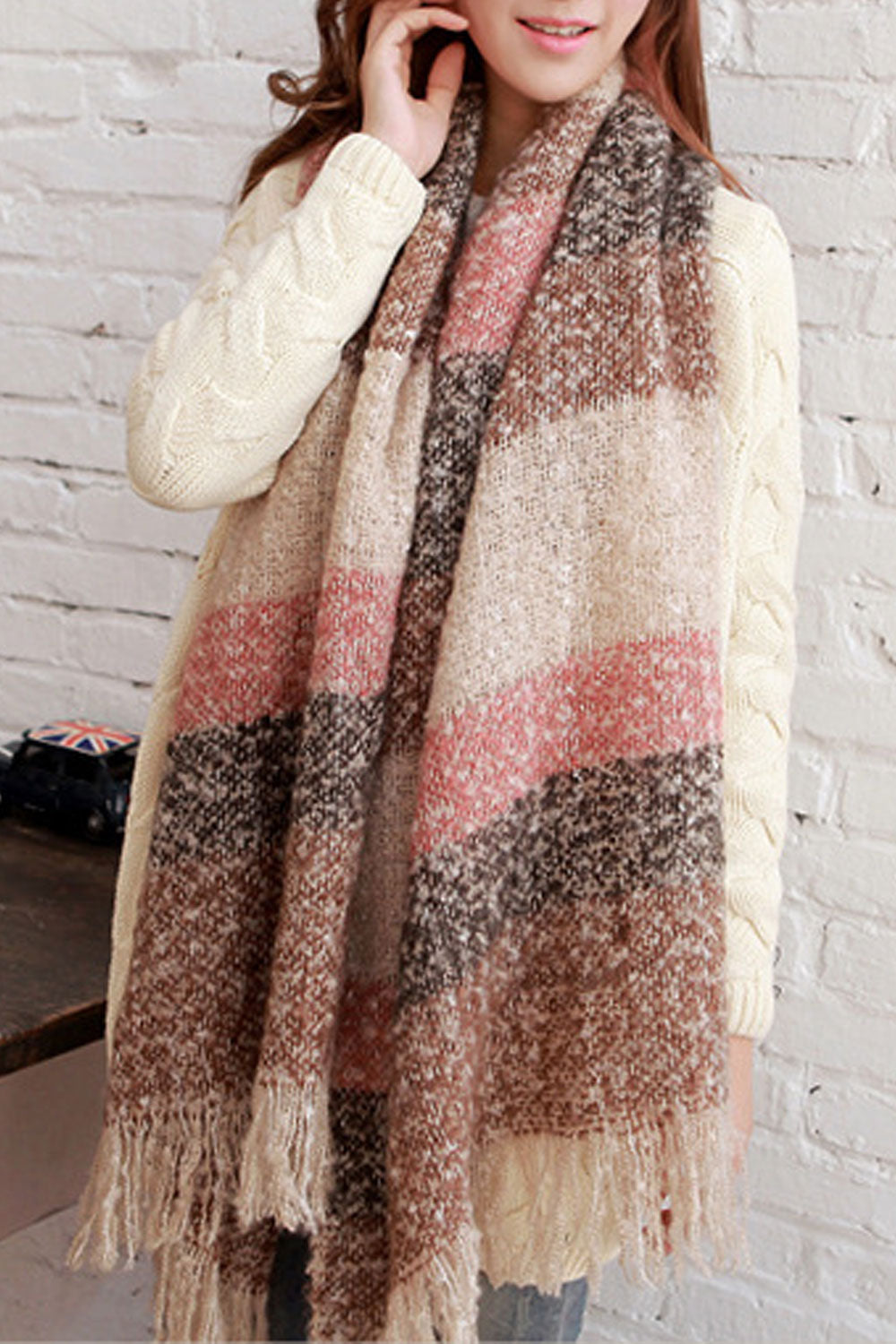 Women Tassel Hem Lovely Winter Muffler