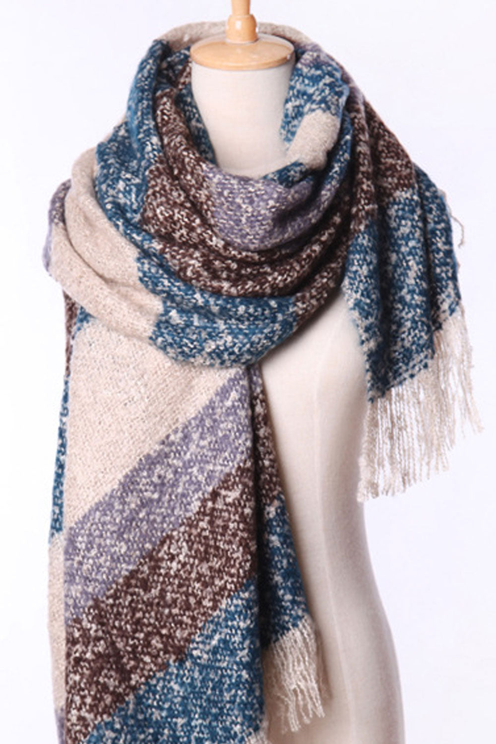 Women Tassel Hem Lovely Winter Muffler