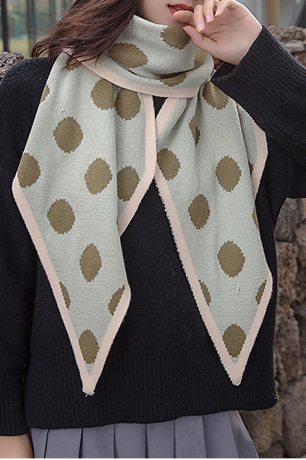 Women Lovely Polka Dotted Thick Fashionable Muffler