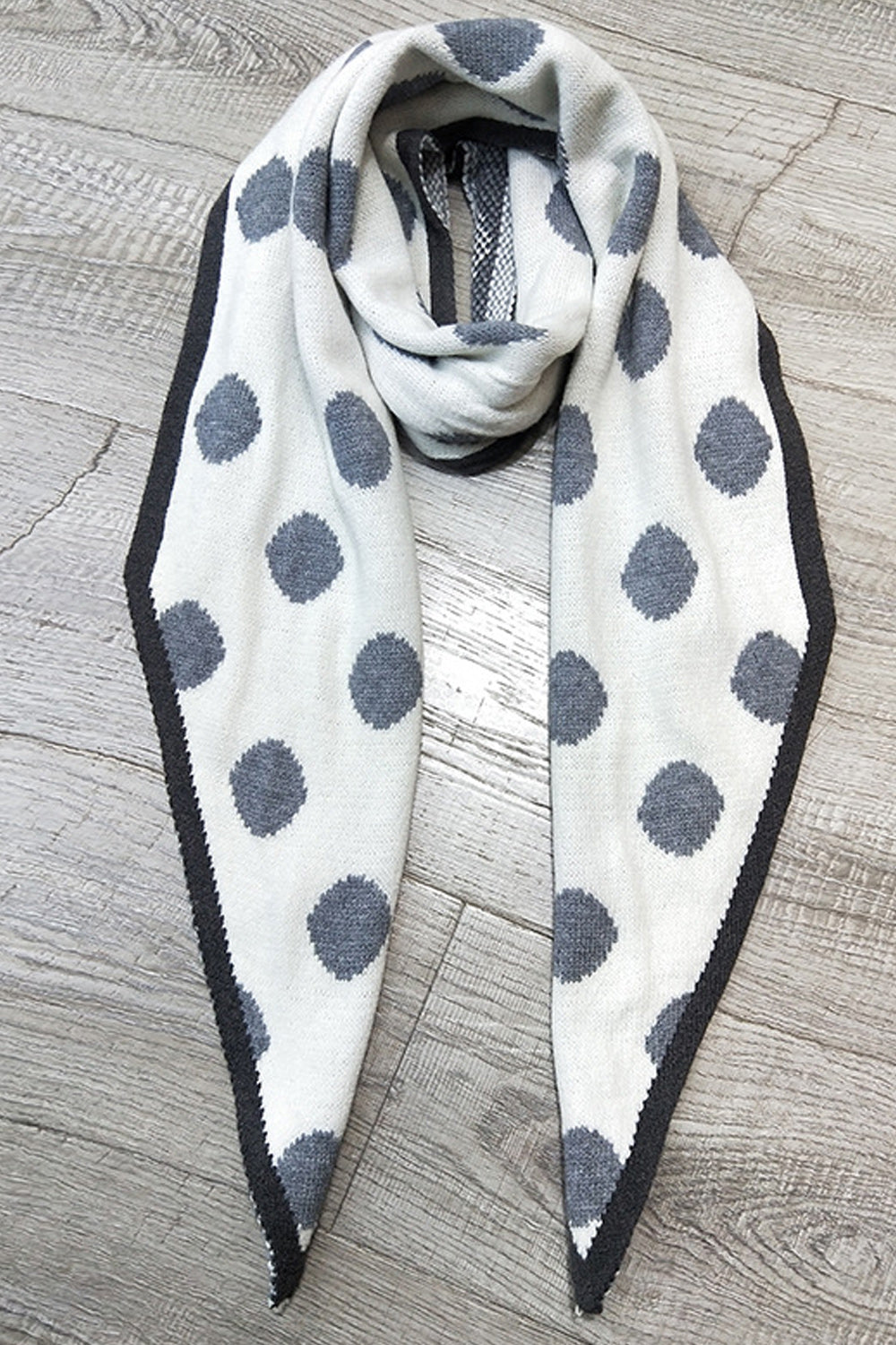 Women Lovely Polka Dotted Thick Fashionable Muffler