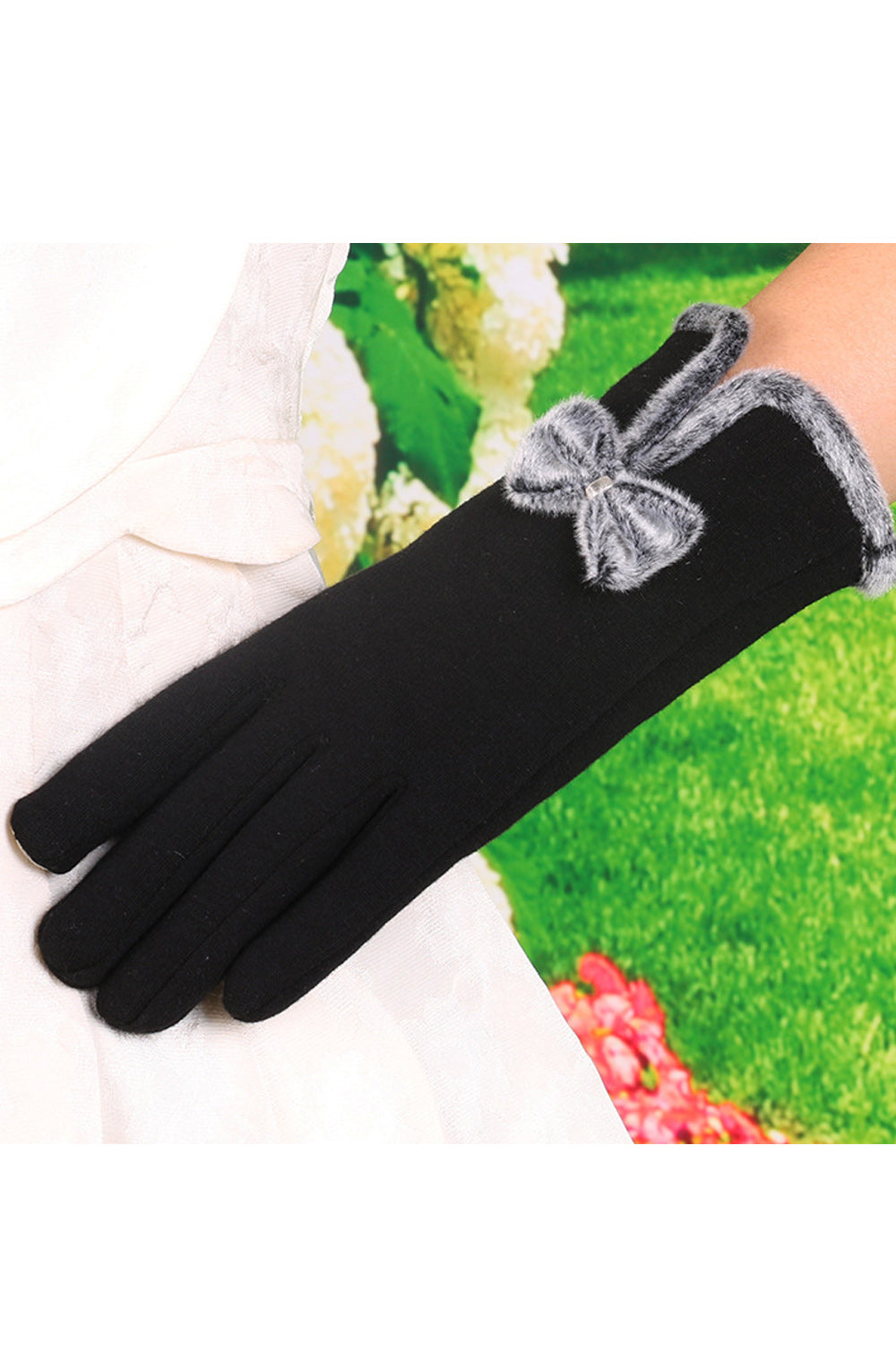 Women Classy Hair Ball Decorated Pretty Warm Knitted Gloves