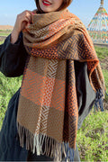 Women Elegant Tassel Hem Plaid Pattern Wonderful Muffler