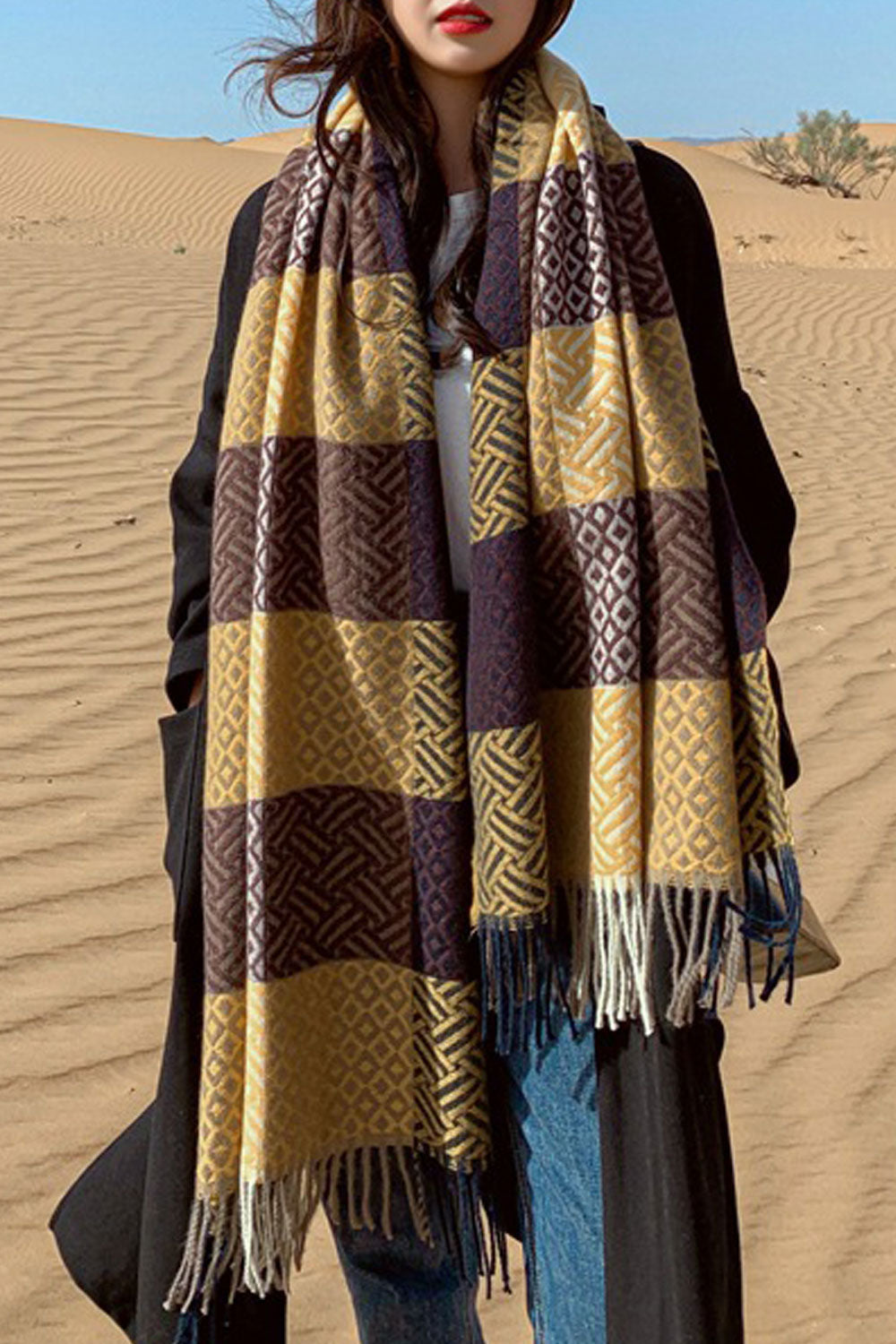 Women Elegant Tassel Hem Plaid Pattern Wonderful Muffler
