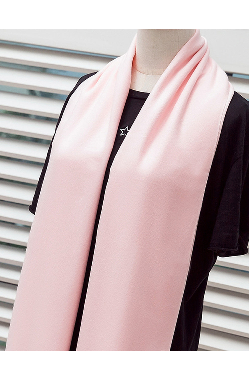 Women Elegant Styled Warm Solid Pattern Beautiful Muffler