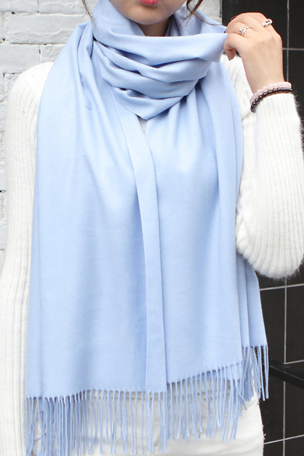 Women Elegant Styled Warm Solid Pattern Beautiful Muffler