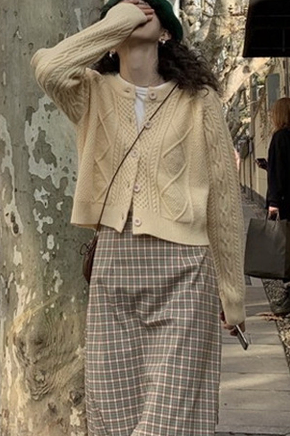 Women Casual Winter Season Soft Long Sleeve Easy Button Closure Cardigan