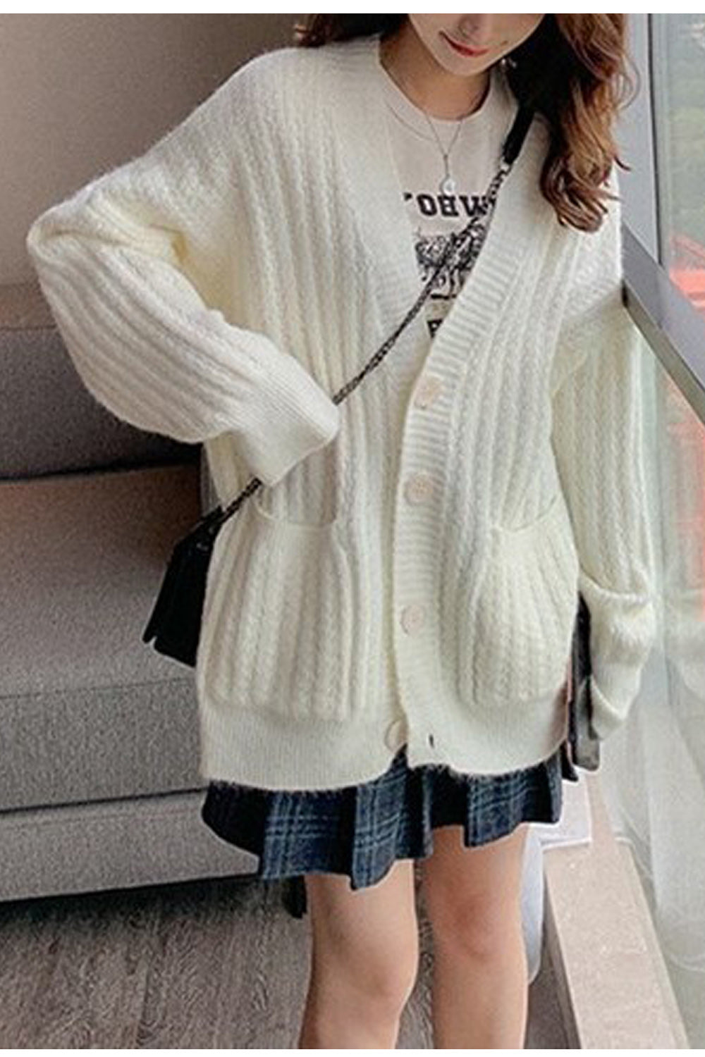 Women Breathable Solid Colored Stylish Warm Winter Cardigan