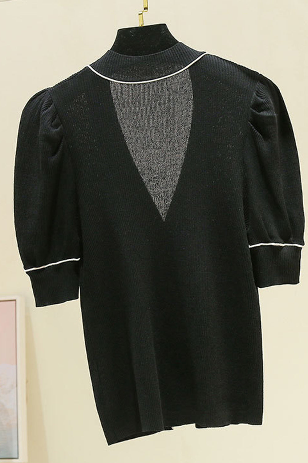 Women Half Sleeve Button Closure Solid Pattern Thick Cardigan