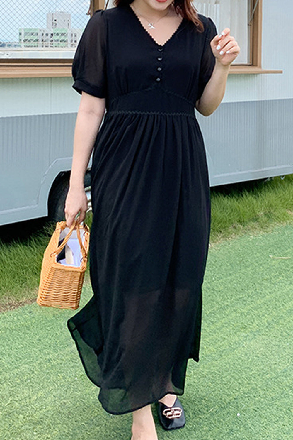 Women Plus Long Length Solid Pattern Classy Short Sleeve Dress