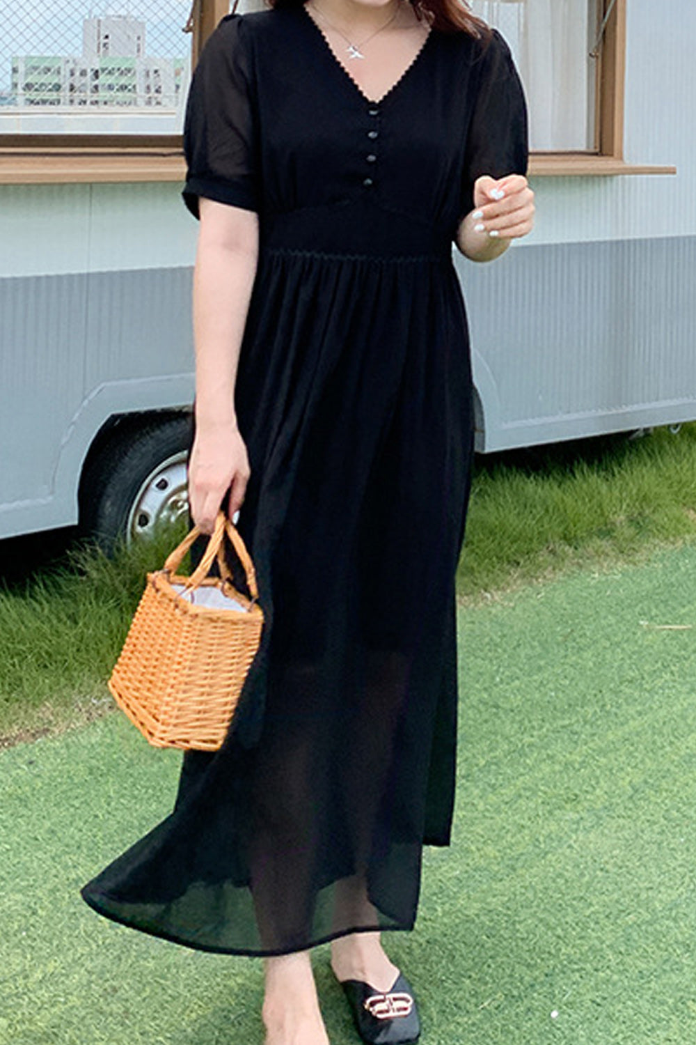 Women Plus Long Length Solid Pattern Classy Short Sleeve Dress