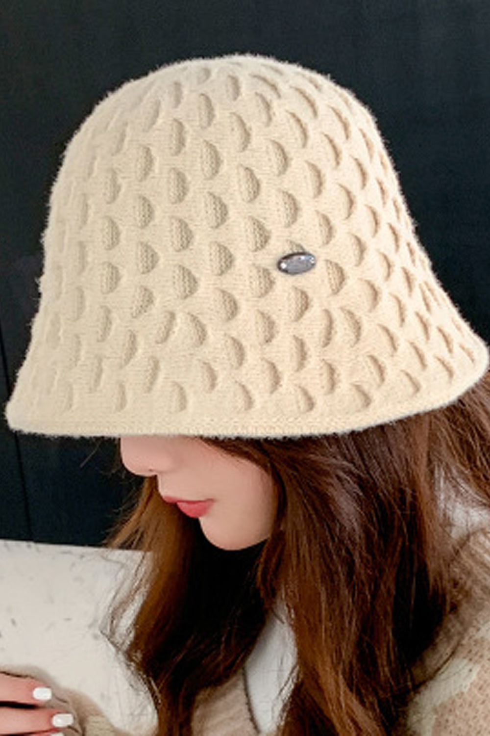Women Fashionable Dome Styled Solid Colored Warm Knitted Hat
