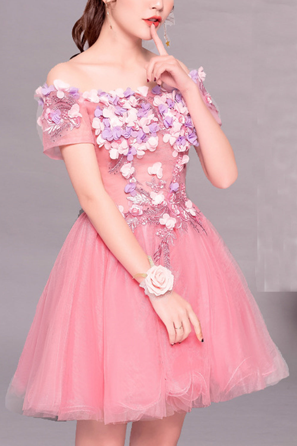 Women Shot Sleeve Fairy Style Floral Attached Beautiful Evening Dress