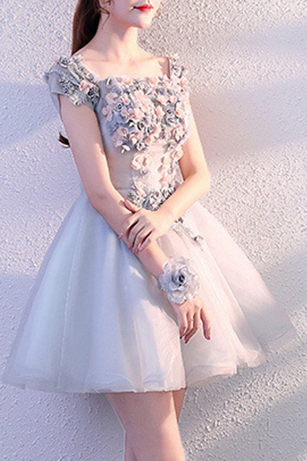 Women Shot Sleeve Fairy Style Floral Attached Beautiful Evening Dress