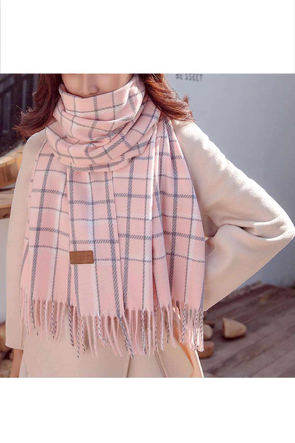 Women Pretty Plaid Pattern Stylish Winter Amazing Muffler