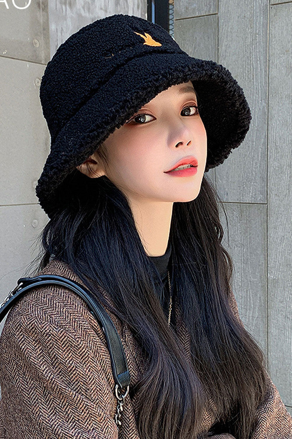 Women Cute Embroidered Pattern Warm Solid Colored Beret Hat