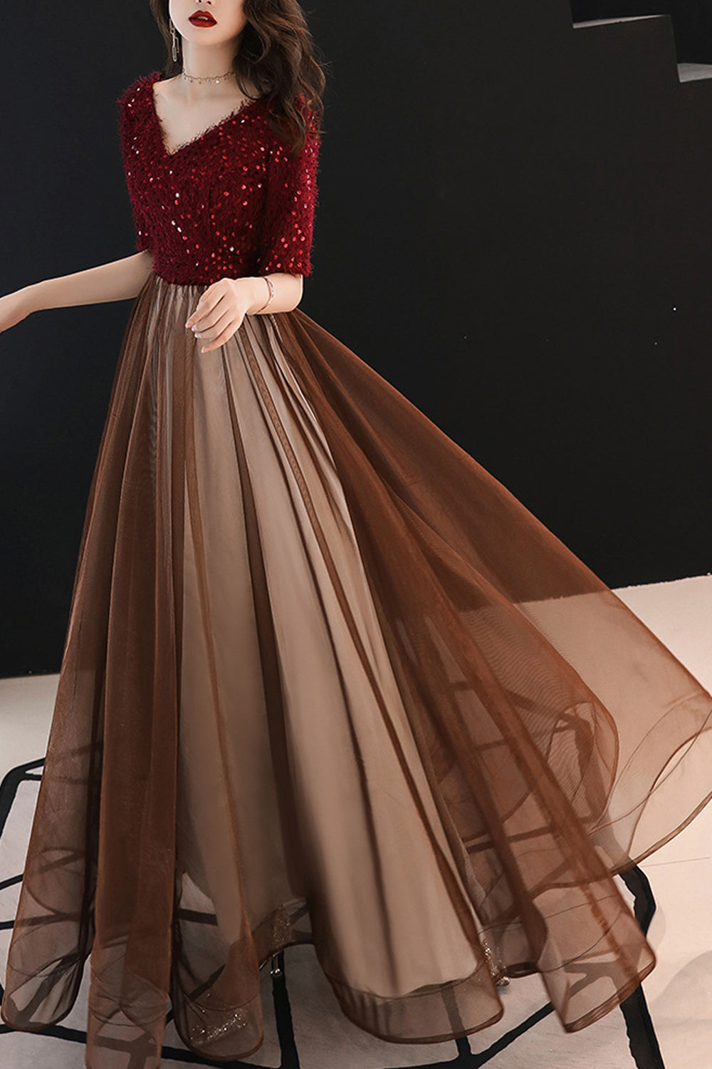 Women Short Sleeve Shiny Sequins Decorated V-Neck Style Evening Dress
