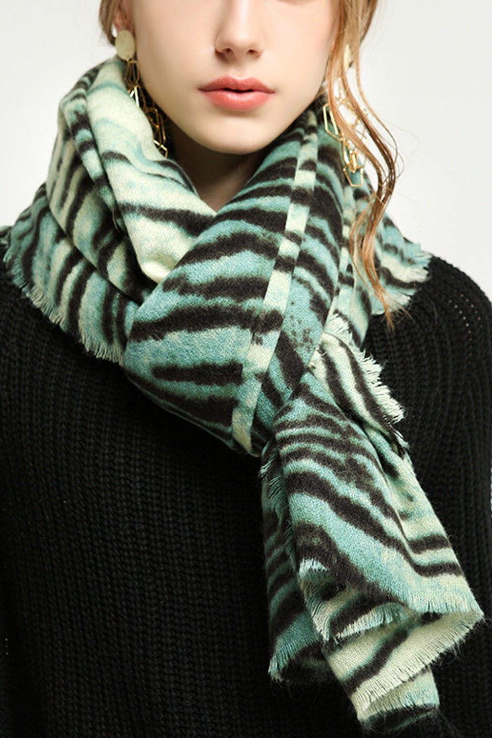 Women Tiger Pattern Long Length Breathable Winter Cozy Muffler