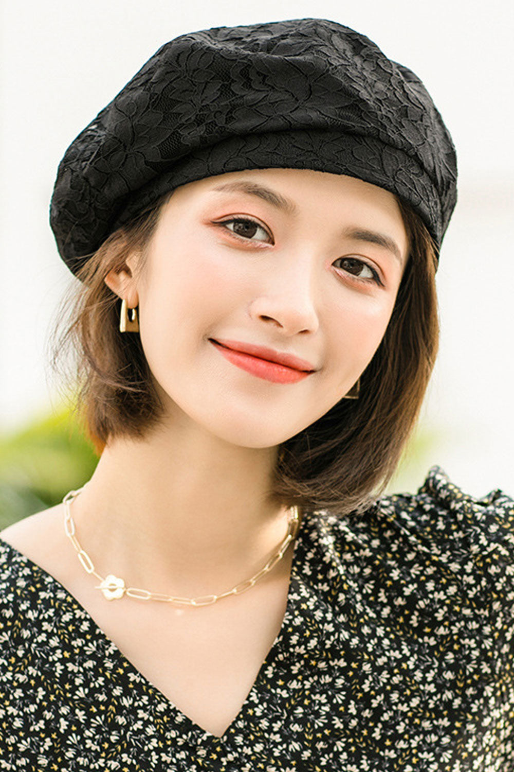 Women Flower Lace Solid Pattern Beautiful Winter Beret Hat
