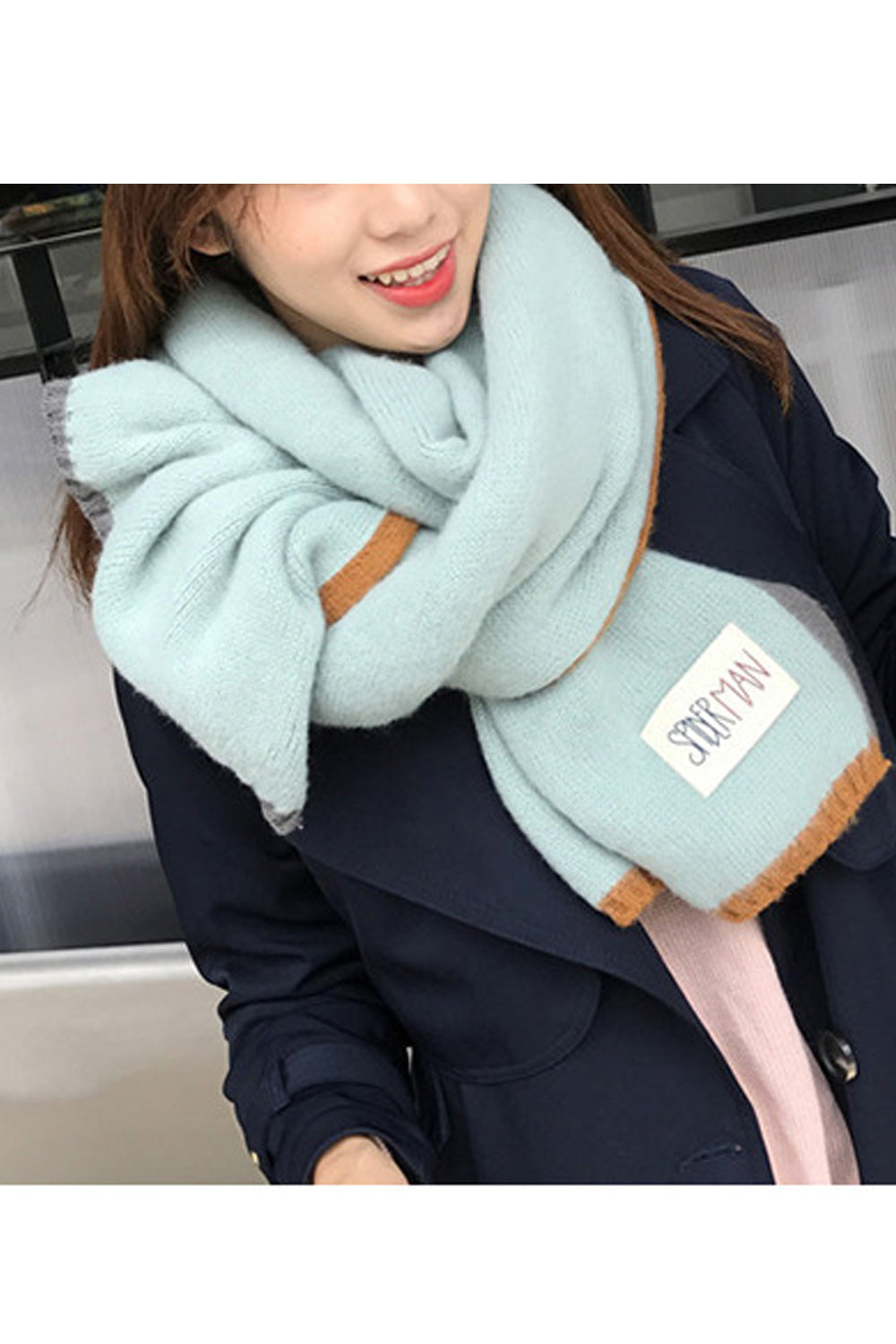 Women Elegant Styled Solid Pattern Comfortable Muffler