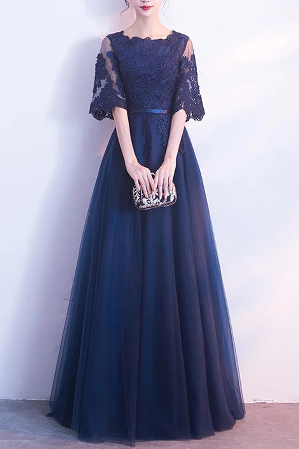 Women Lace Round Neck Elegant Solid Colored Breathable Loose Evening Dress