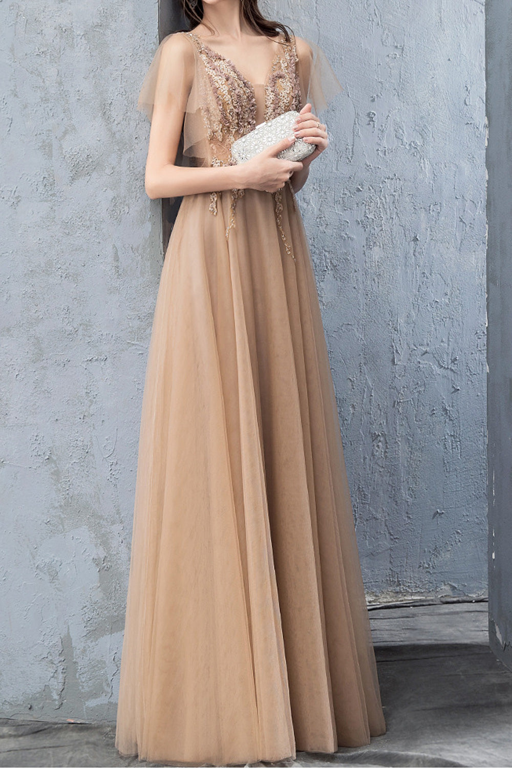 Women Slim Fit Waist Embroidered Style Loose Hem Wedding Dress