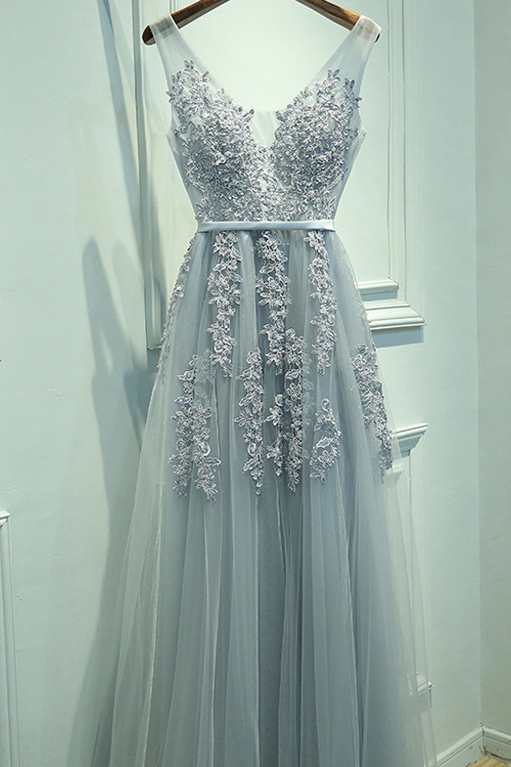 Women Deep V-Neck Style Sleeveless Solid Colored Elegant Wedding Dress