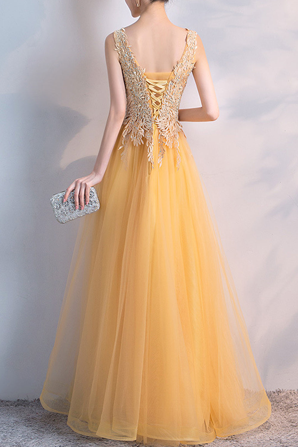 Women Elegant V-Neck Style Sleeveless Slim Fit Evening Dress