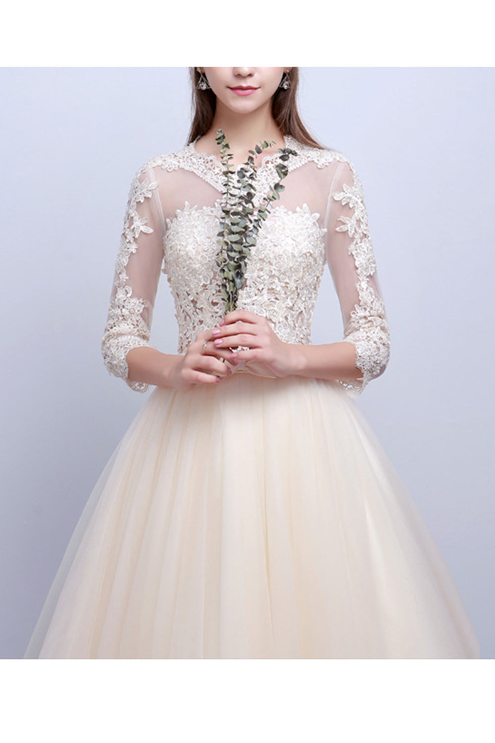 Women Long Thin Sleeve Pretty Lace Decorated Wedding Dress