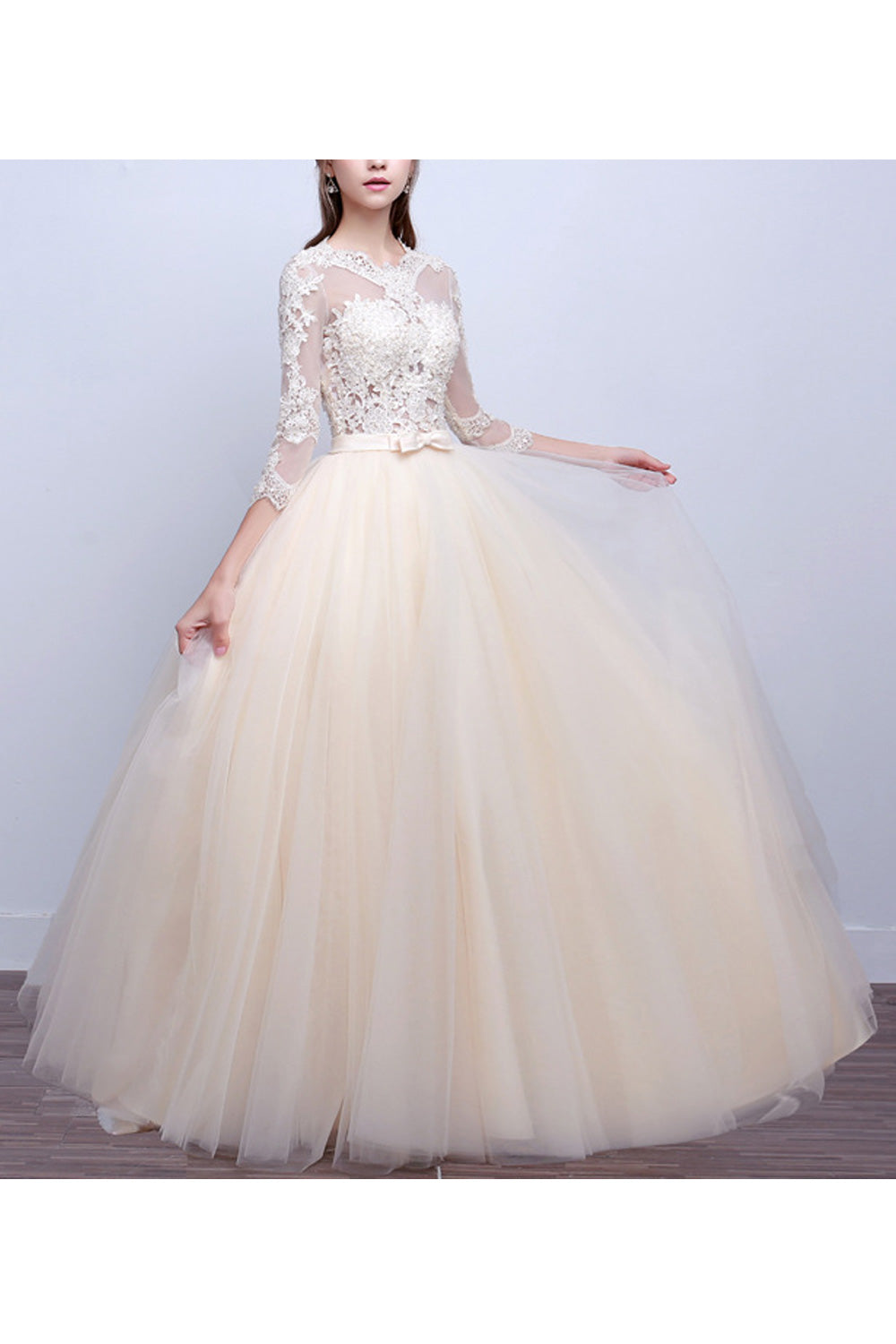 Women Long Thin Sleeve Pretty Lace Decorated Wedding Dress
