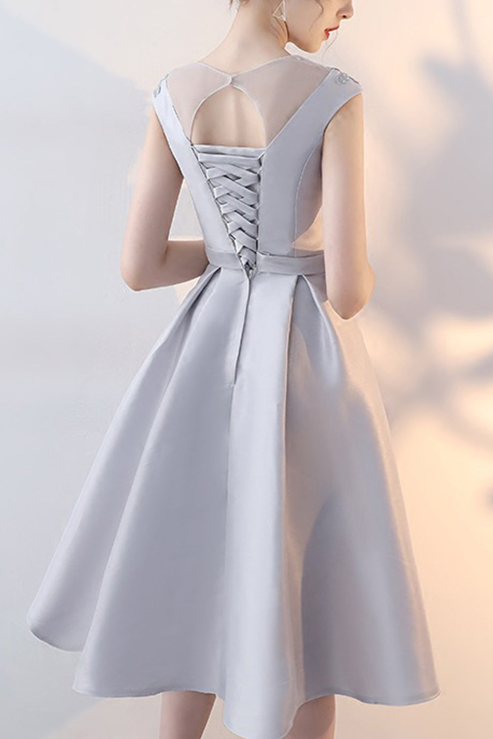 Women Short Skirt Pleated Pattern Flower Decorated Bust Evening Party Dress