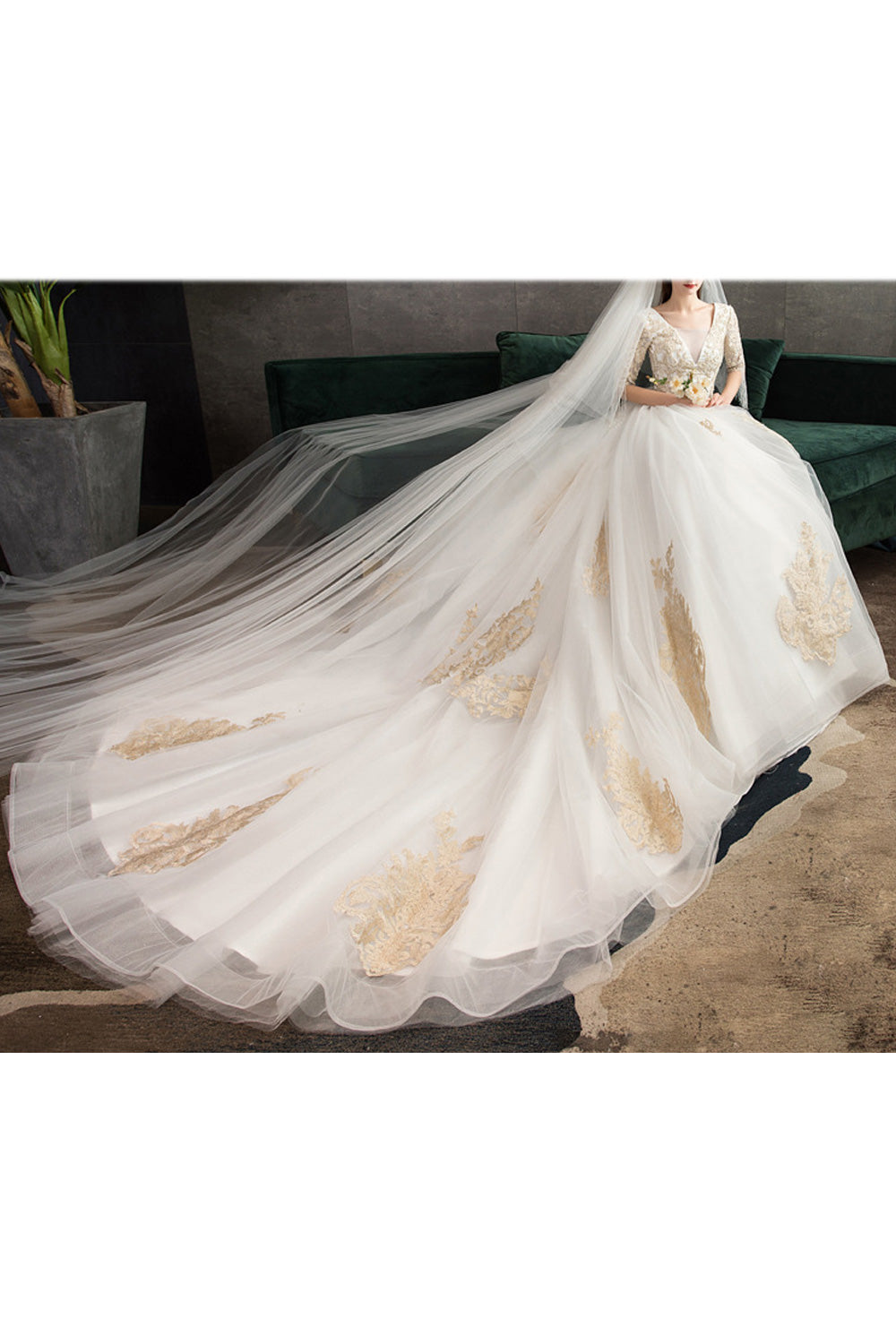 Women V-Neck Style Shot Sleeve Embroidered Pattern Wedding Dress