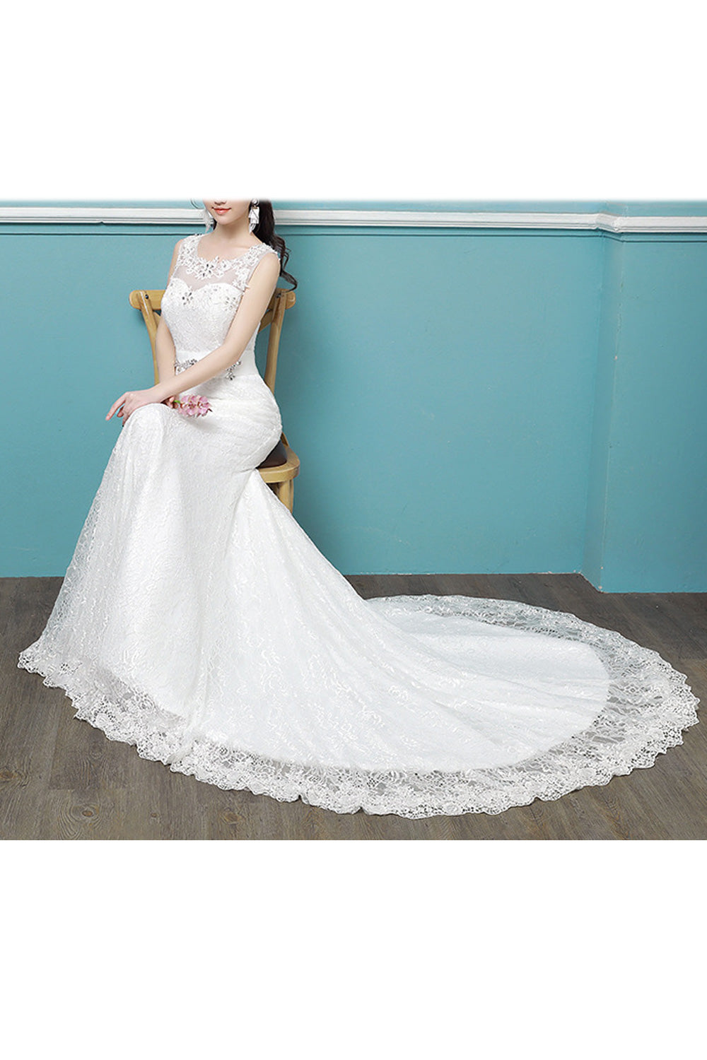 Women Fish Tail Slim Fit Round Neck Sleeveless Style Wedding Dress