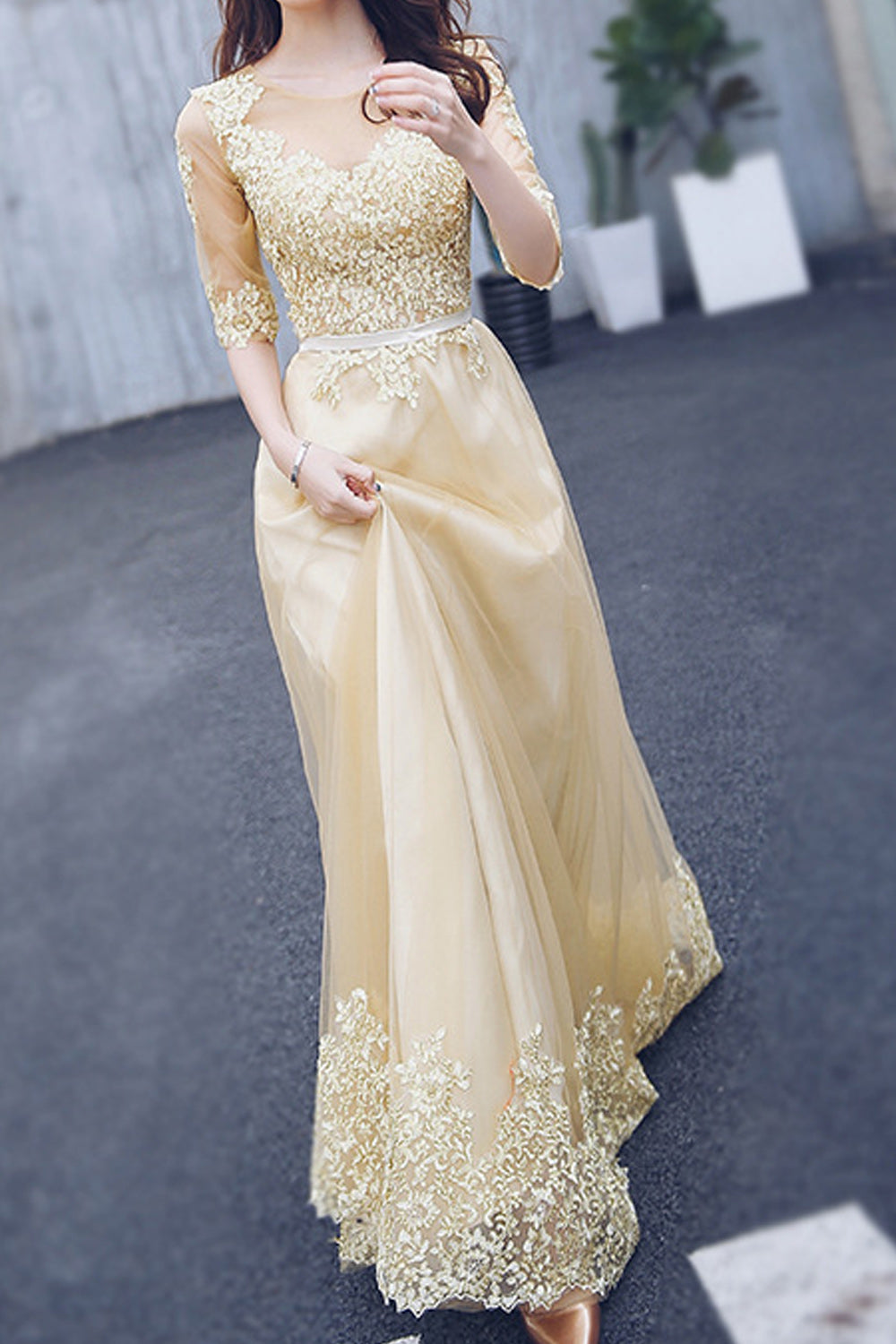 Women Solid Pattern Embroidered Style Long Wedding Party Dress
