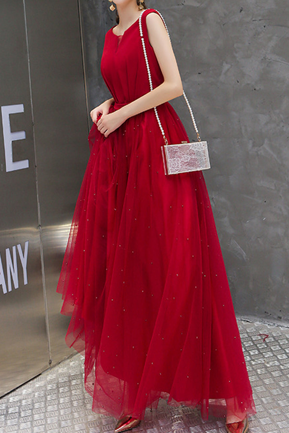Women Sleeveless Style Round Neck Solid Pattern Comfy Evening Dress