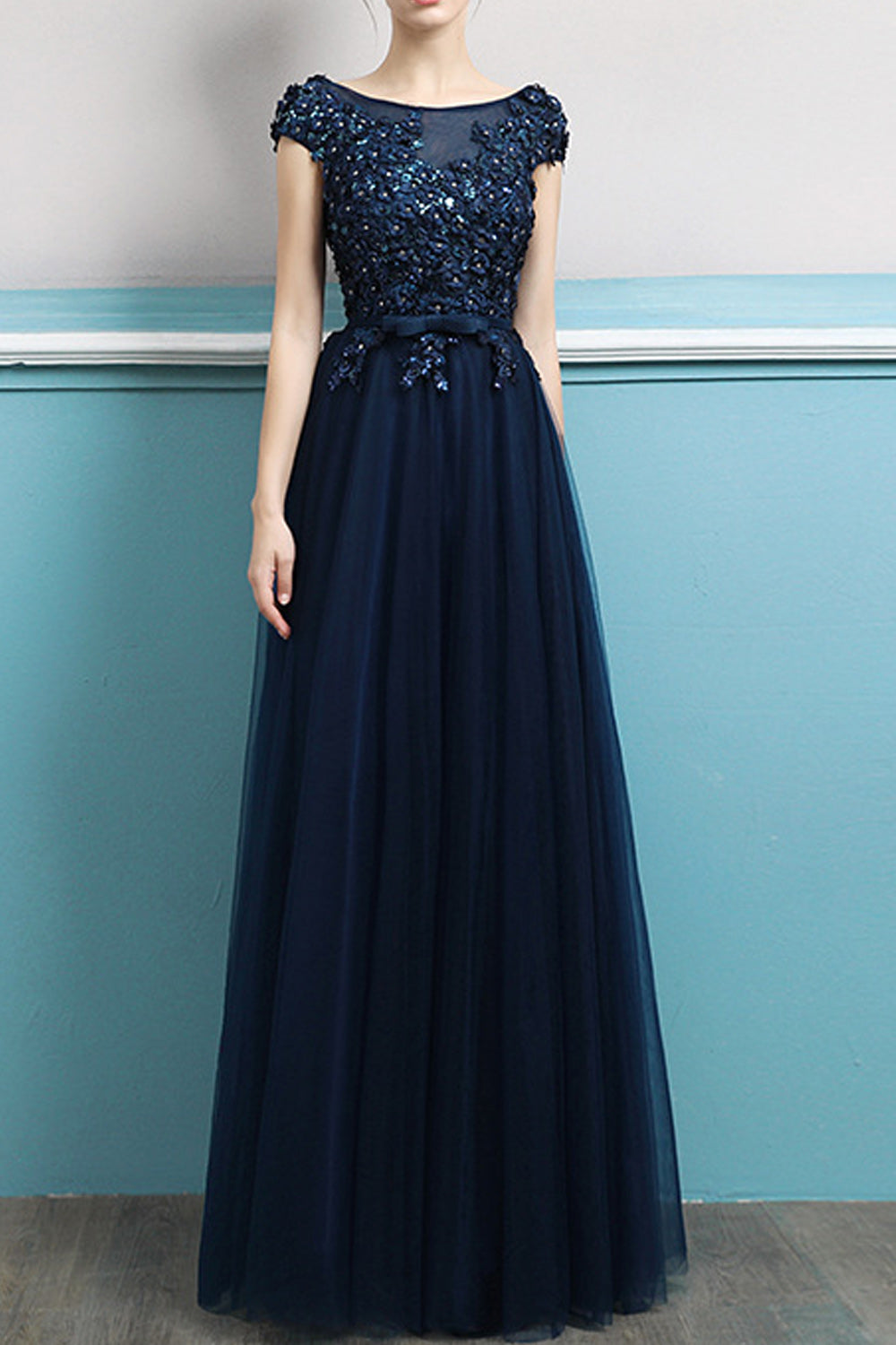 Women Beautiful Flower Embroidered Long Skirt Solid Pattern Evening Dress