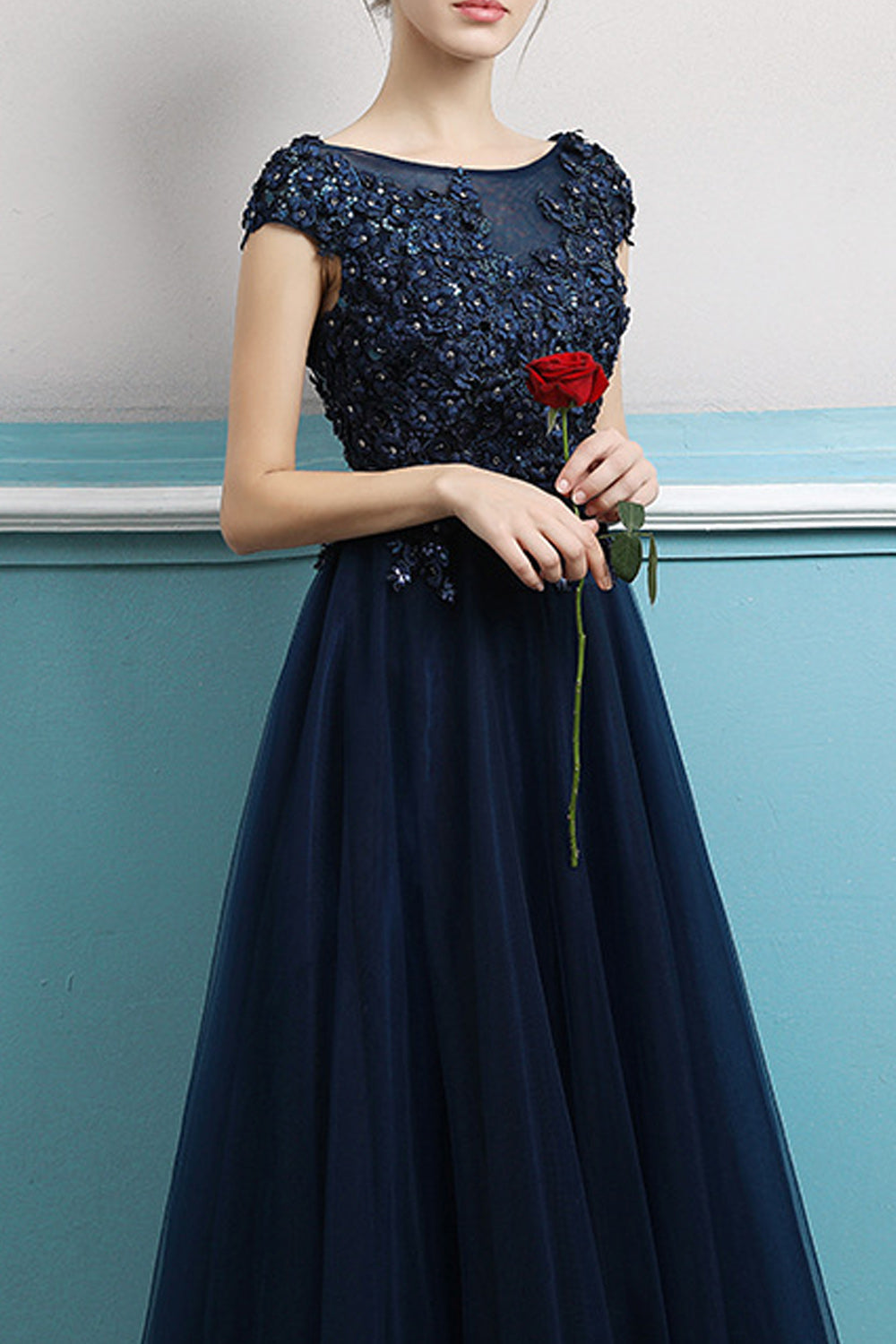 Women Beautiful Flower Embroidered Long Skirt Solid Pattern Evening Dress