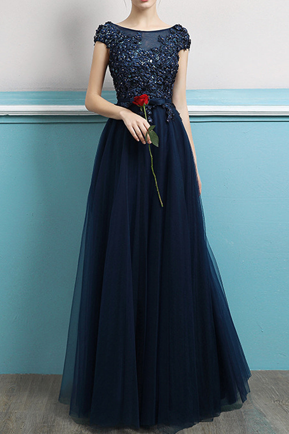 Women Beautiful Flower Embroidered Long Skirt Solid Pattern Evening Dress