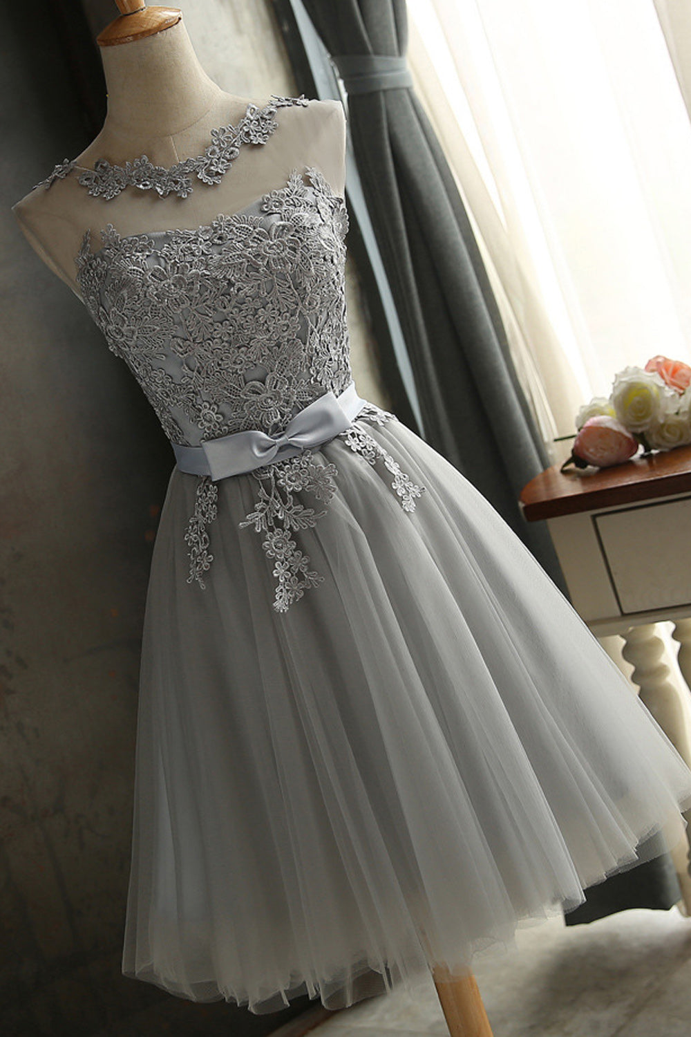 Women Lace Embroidery Charming Solid Colored Breathable Evening Party Dress
