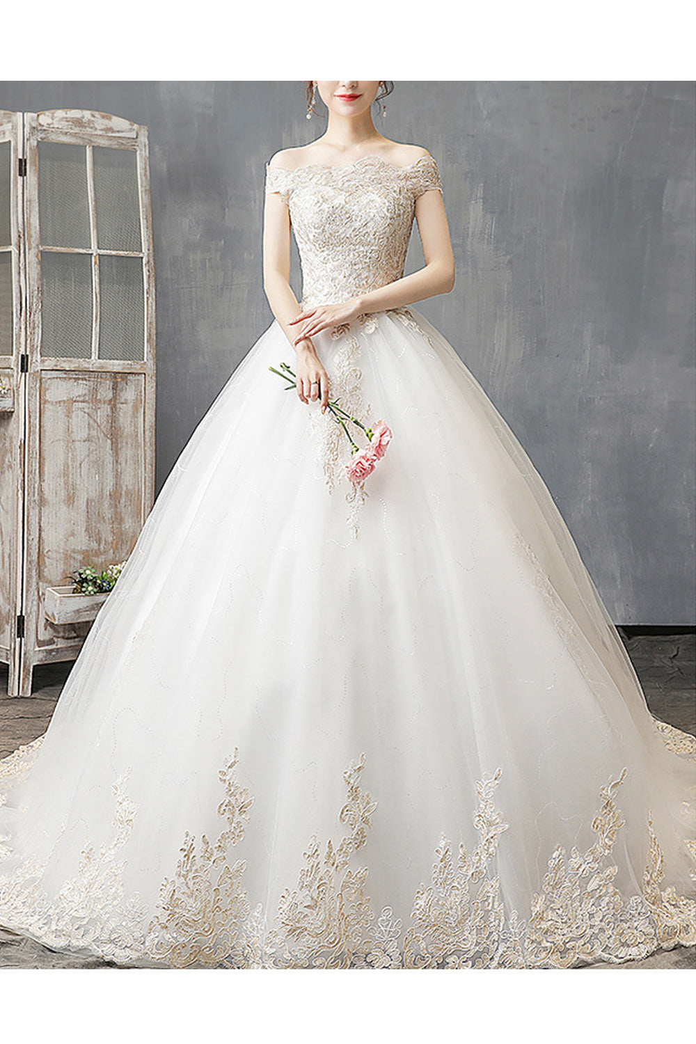 Women Cold Shoulder Long Tail Skirt Embroidered Pattern Wedding Dress