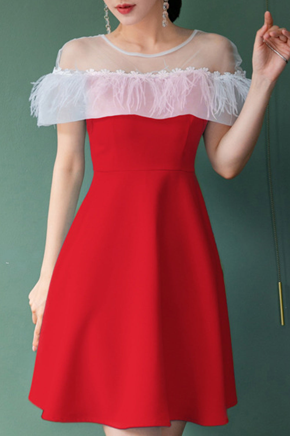 Women Slim Fit Thin Round Neck Short Evening Party Dress