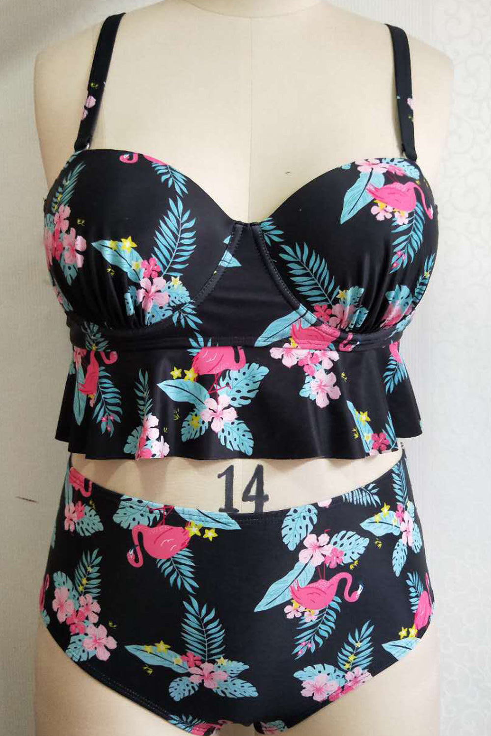 Women Comfortable Two Piece Adjustable Strap Beautiful Printed Style Swimwear