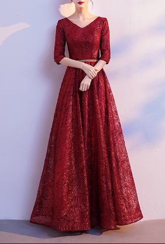 Women's Long Evening Dress – Graceful, Glamorous & Designed to Dazzle