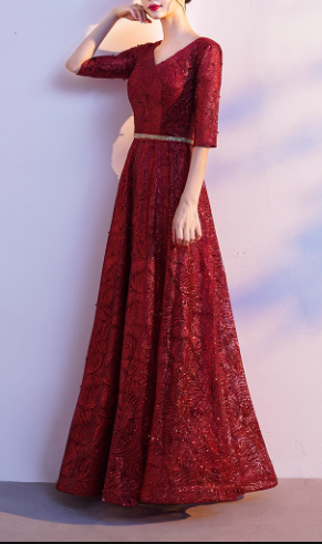 Women's Long Evening Dress – Graceful, Glamorous & Designed to Dazzle