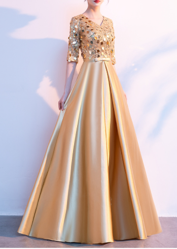 Absolutely! Here's a complete and well-rounded full description for a women's long skirt dress, suitable for online stores, cata