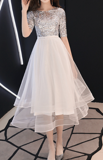 Absolutely! Here’s a full, elegant, and versatile product description for a classic evening dress for women