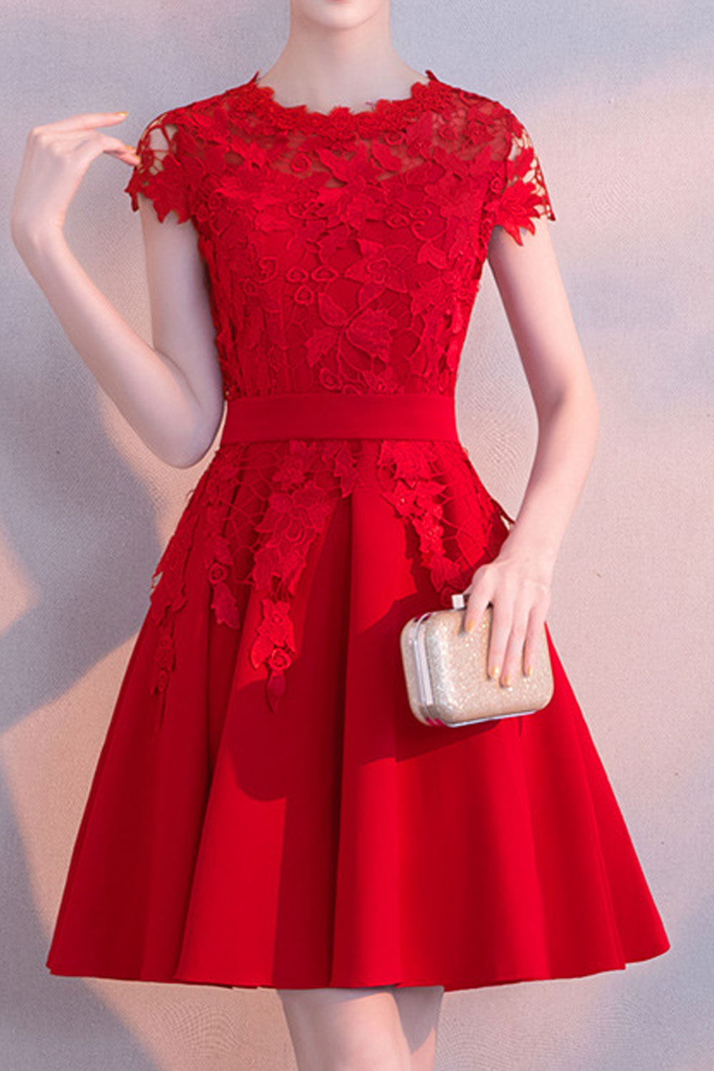 Of course! Here's a full, stylish, and heartfelt product description for a graduation season evening dress
