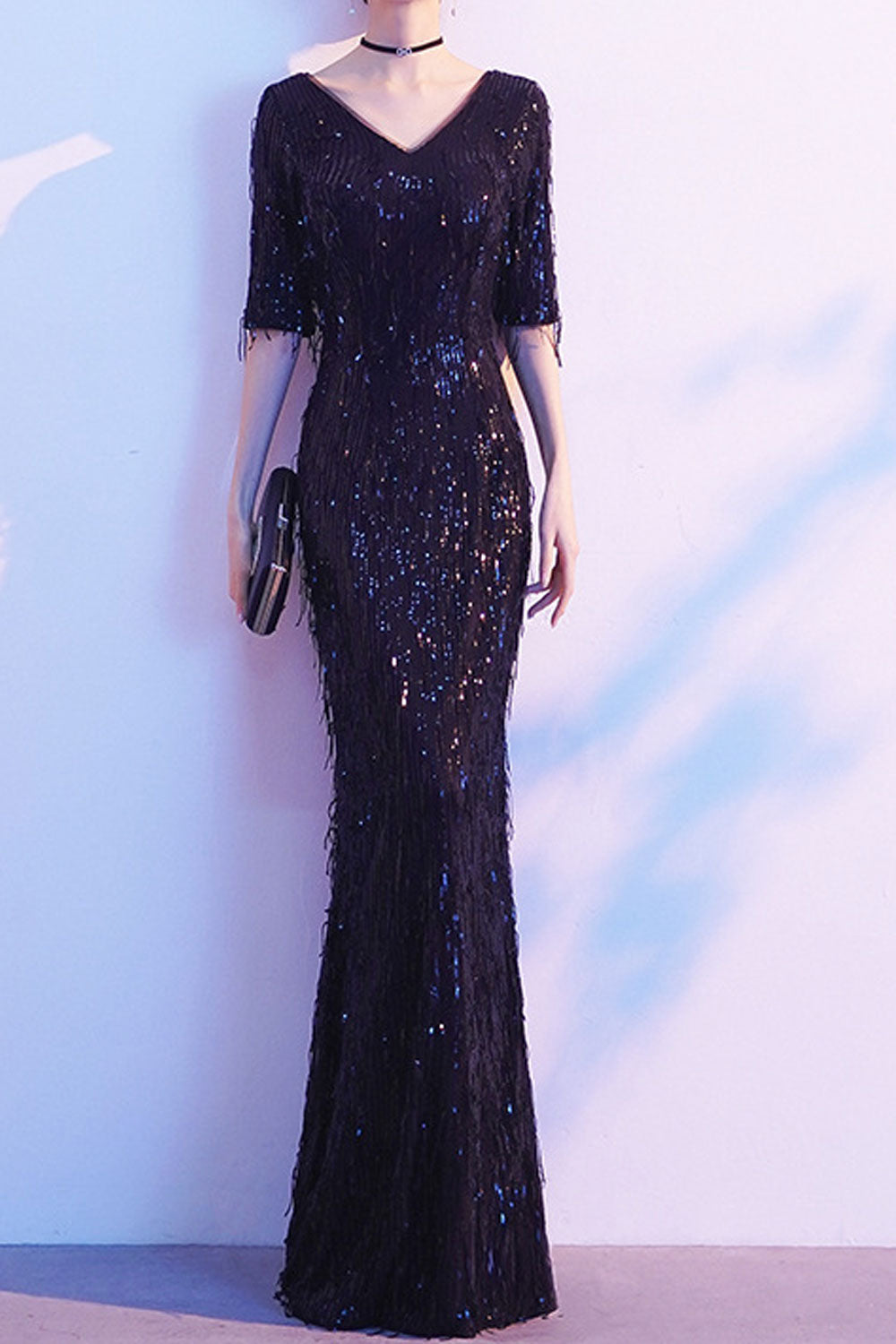 Absolutely! Here's a full, elegant product description for a women’s V-neck evening long banquet dress, ideal for formal dinner