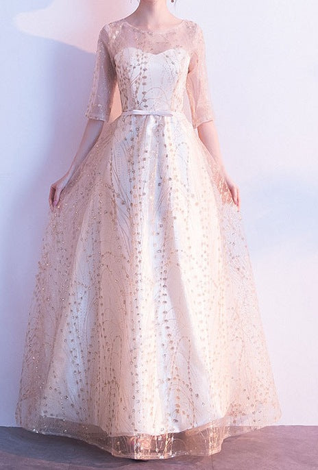 Absolutely! Here's a full description of a spring fashion simple and generous banquet long dress that’s elegant