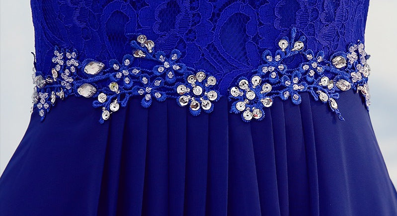 Performance Stage Lace Slim Dress – Elegant, Dramatic & Form-Fitting.