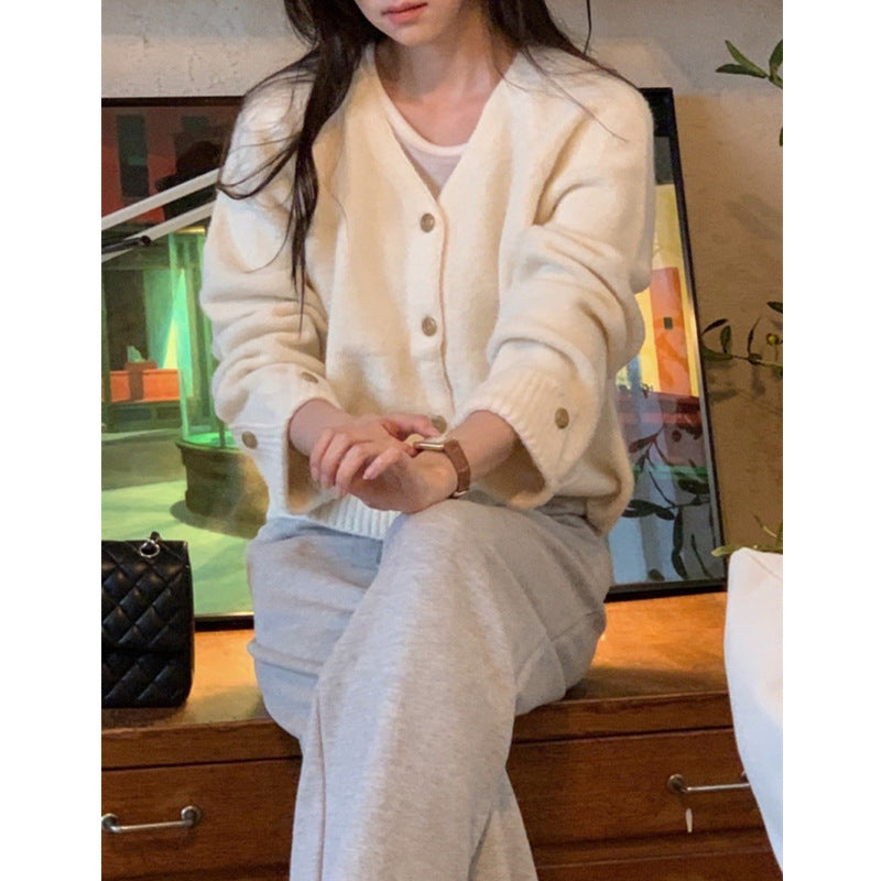 Women's V-Neck Single-Breasted Knitted Cardigan - Autumn & Winter All-Match Sweater Jacket